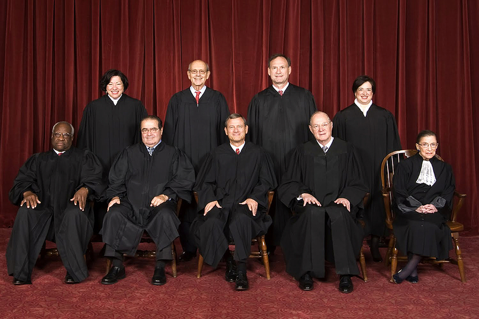 Die Richter des US Supreme Court, Stand 2010. Quelle: Wikipedia