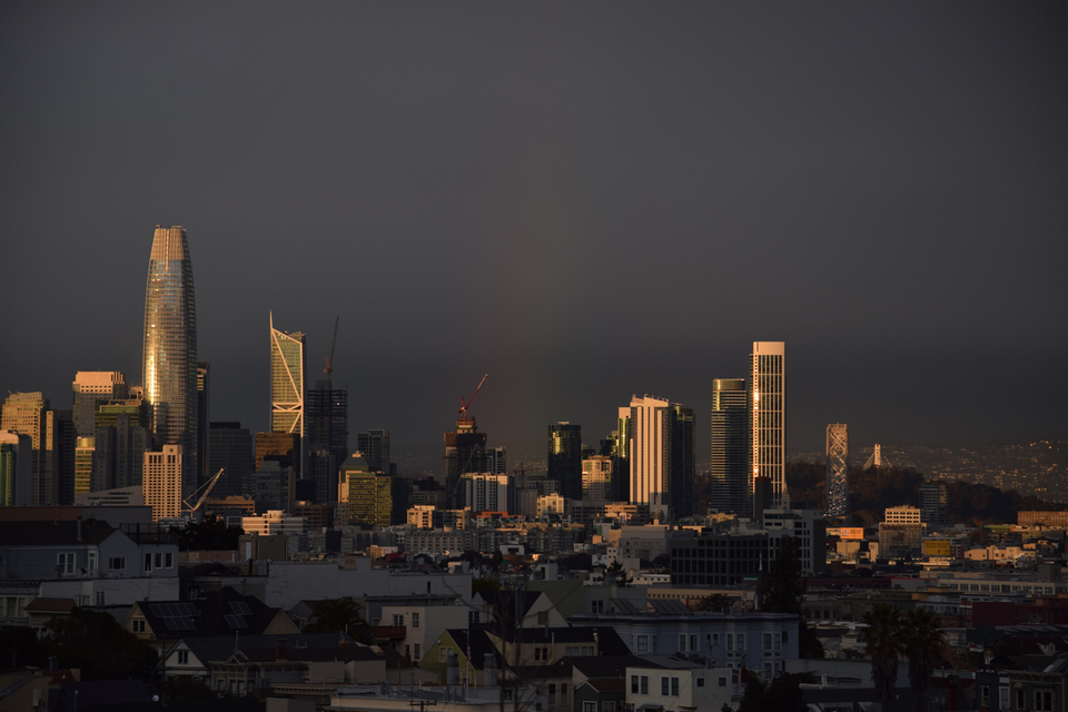 Skyline of San Francisco with the massive Salesforce Tower (far left), photographed from our balcony.