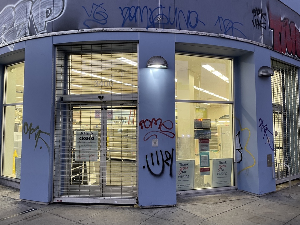 Diese Walgreens-Filiale hat wegen Dieben zugesperrt.