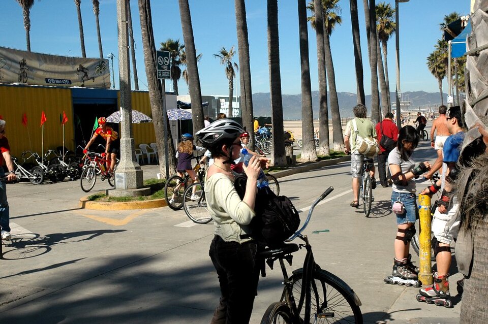 An der Strandpromenade von Venice Beach